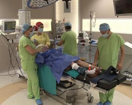Турецкие врачи бесплатно провели операцию лишившейся рук алматинке